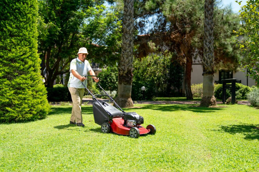 lawn mowers Anchorage - Alaska Landworks