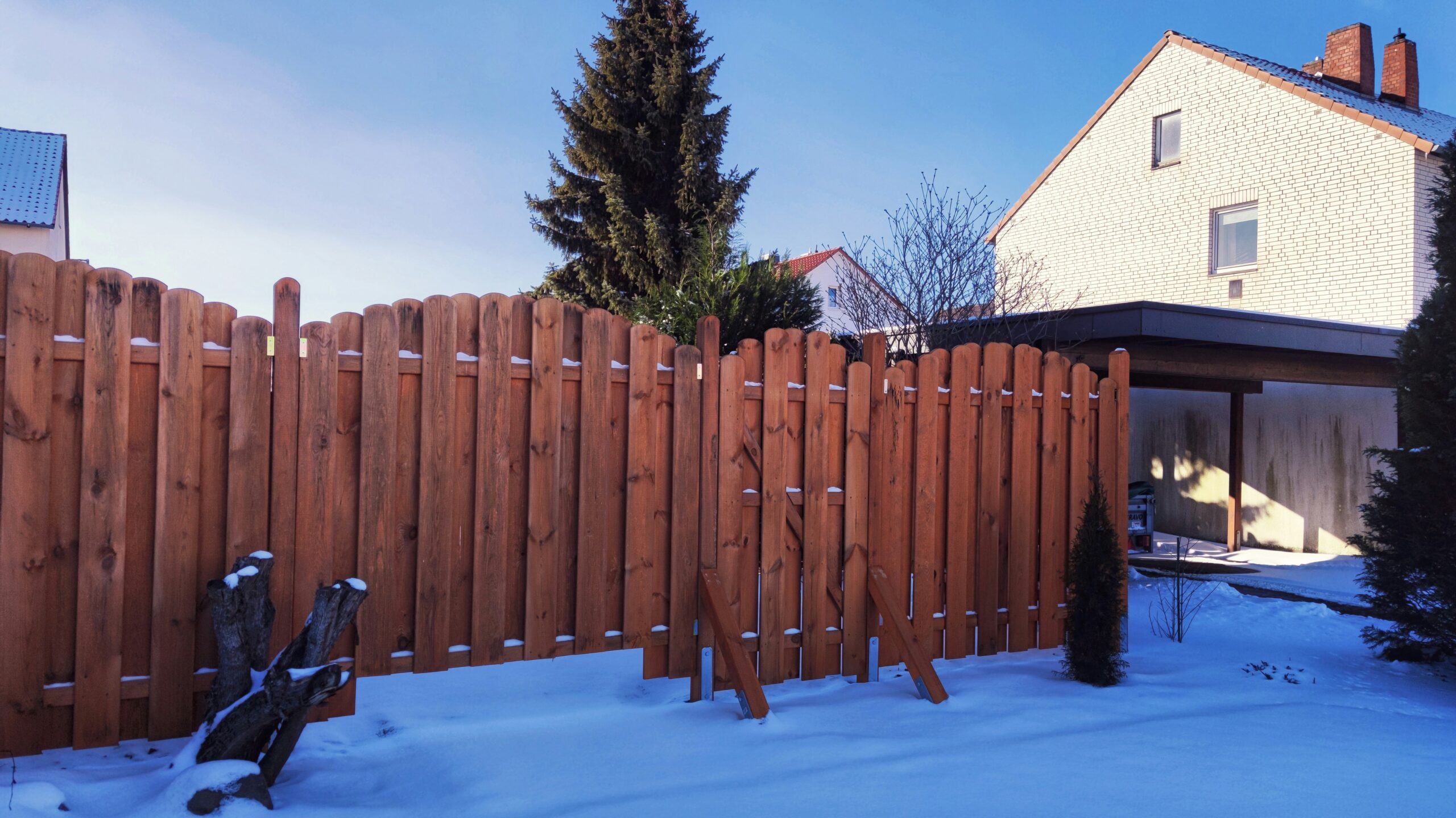 Fencing Anchorage - Alaska Landworks